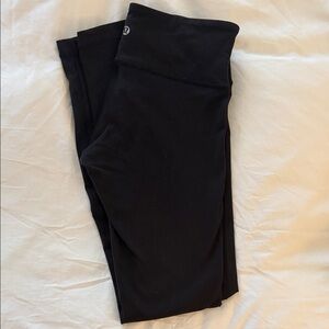 Black Lululemon mid-rise Leggings